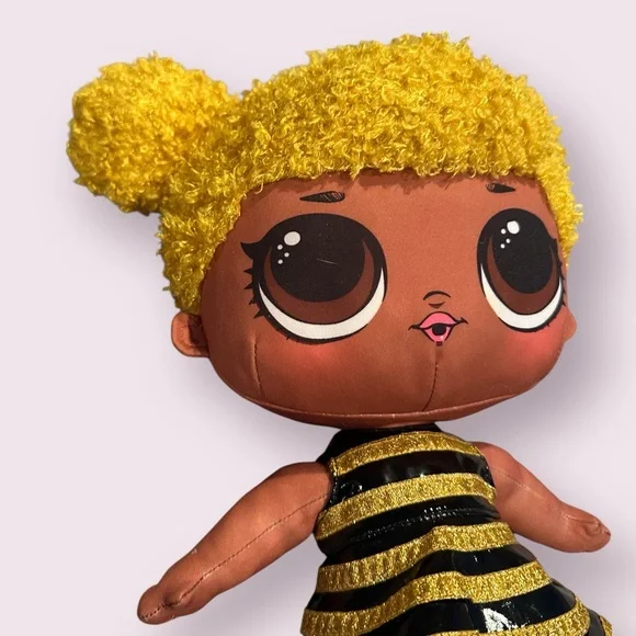 L.O.L. Surprise! Queen Bee Huggable Plush Doll Stuffed Animal 2020 - Picture 3 of 11